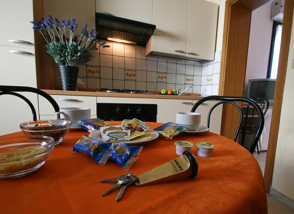 Residence Brown Римини Екстериор снимка