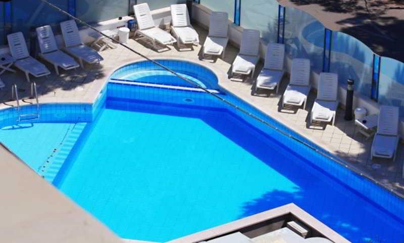 Residence Brown Римини Екстериор снимка
